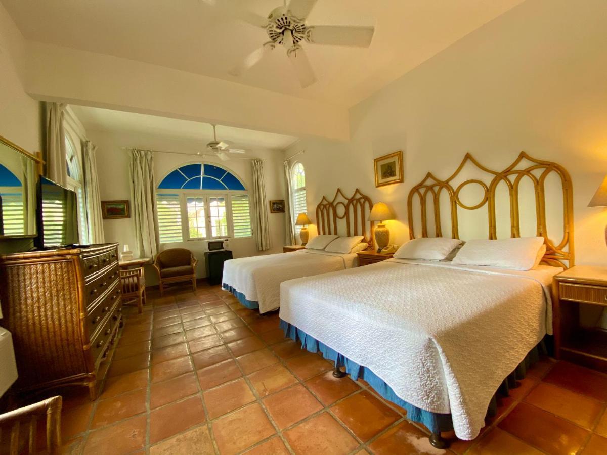 At Wind Chimes Boutique Hotel San Juan Luaran gambar
