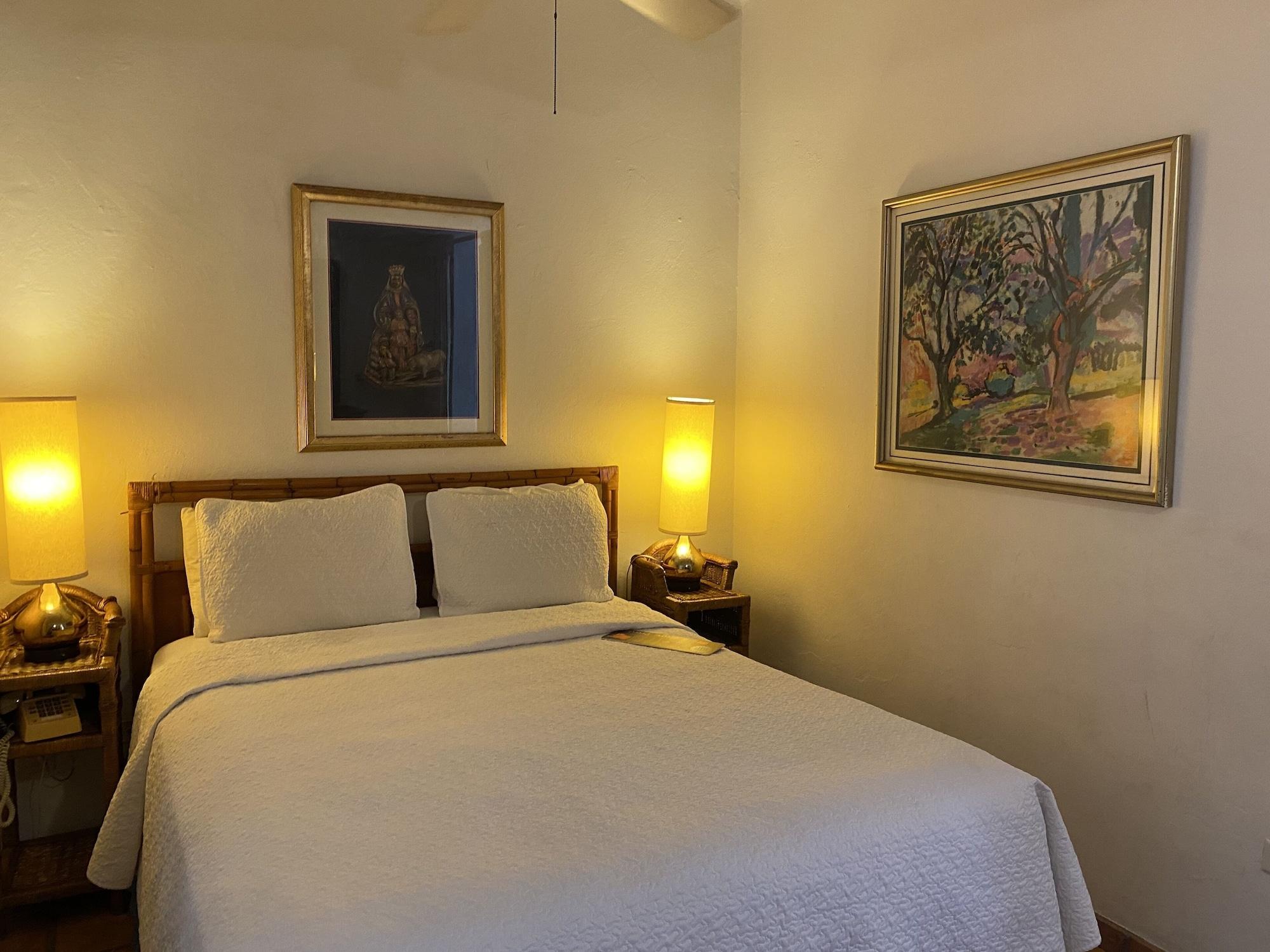 At Wind Chimes Boutique Hotel San Juan Luaran gambar