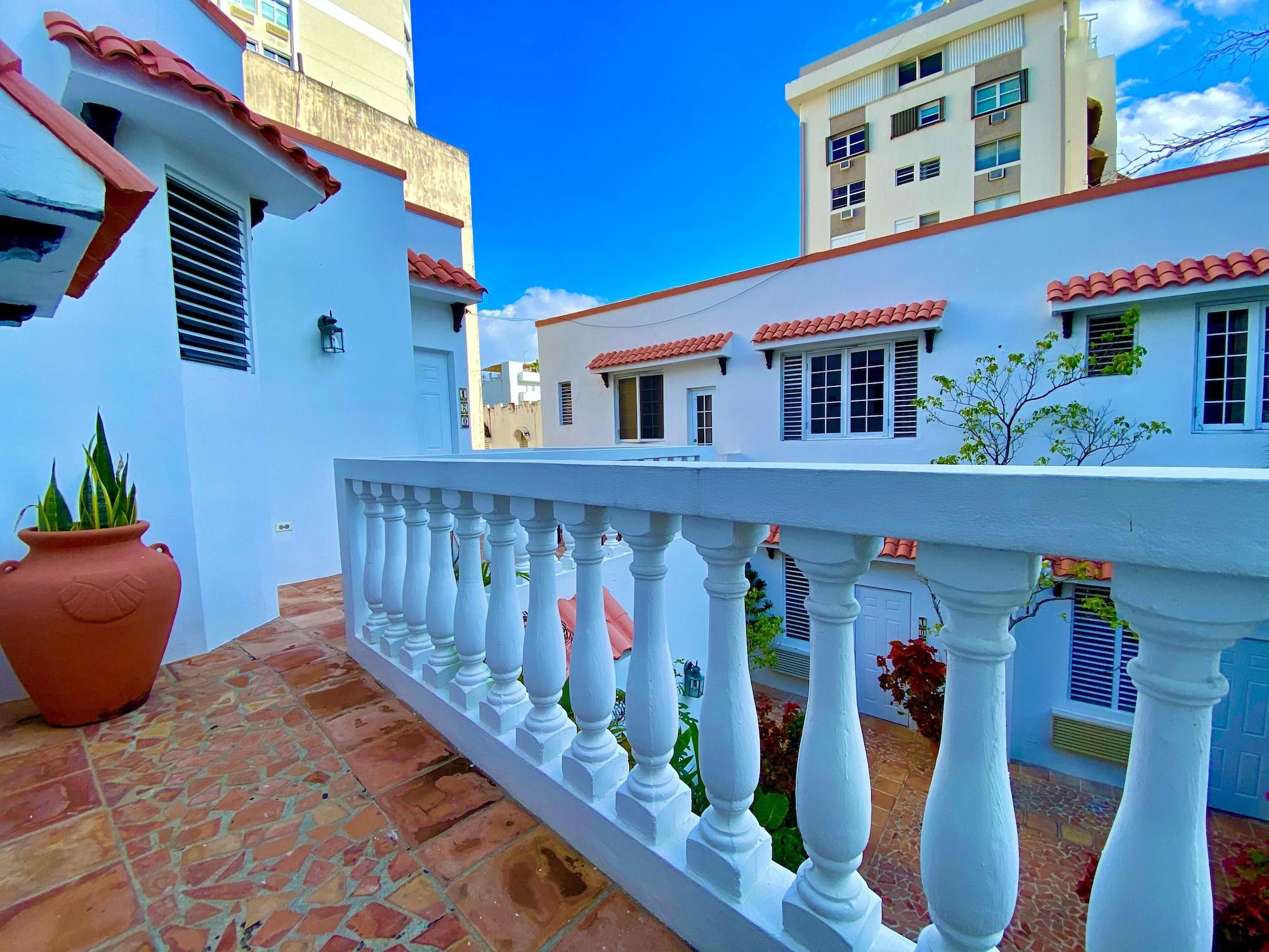 At Wind Chimes Boutique Hotel San Juan Luaran gambar