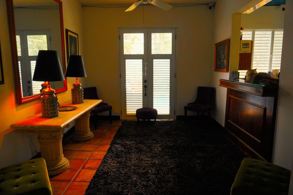 At Wind Chimes Boutique Hotel San Juan Luaran gambar